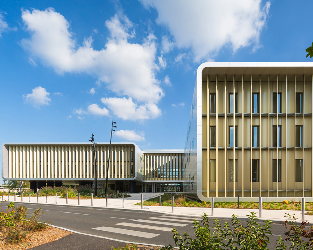 brise_soleil_architectural_chu_poitiers_2