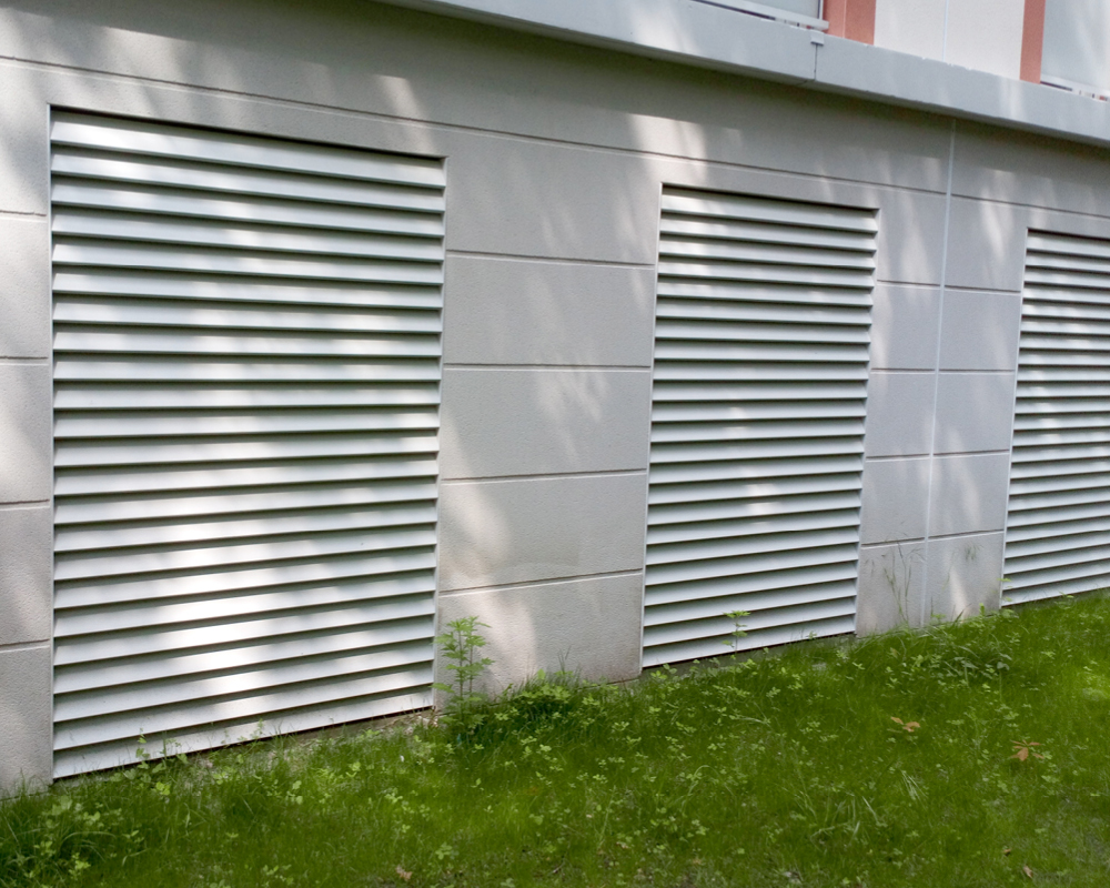 brise_soleil_vertical_sassu_petite_foret_2