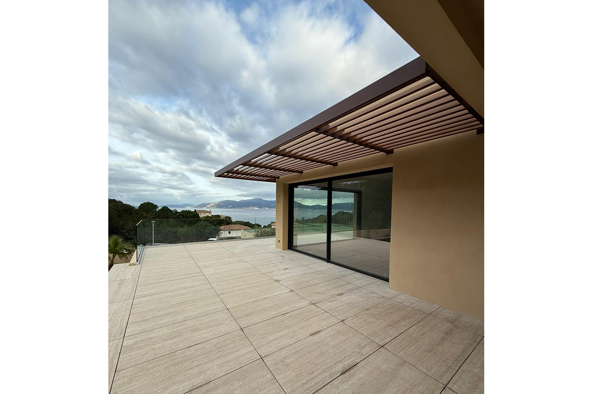 Tbs_brisesoleil bois-gugliemi-1