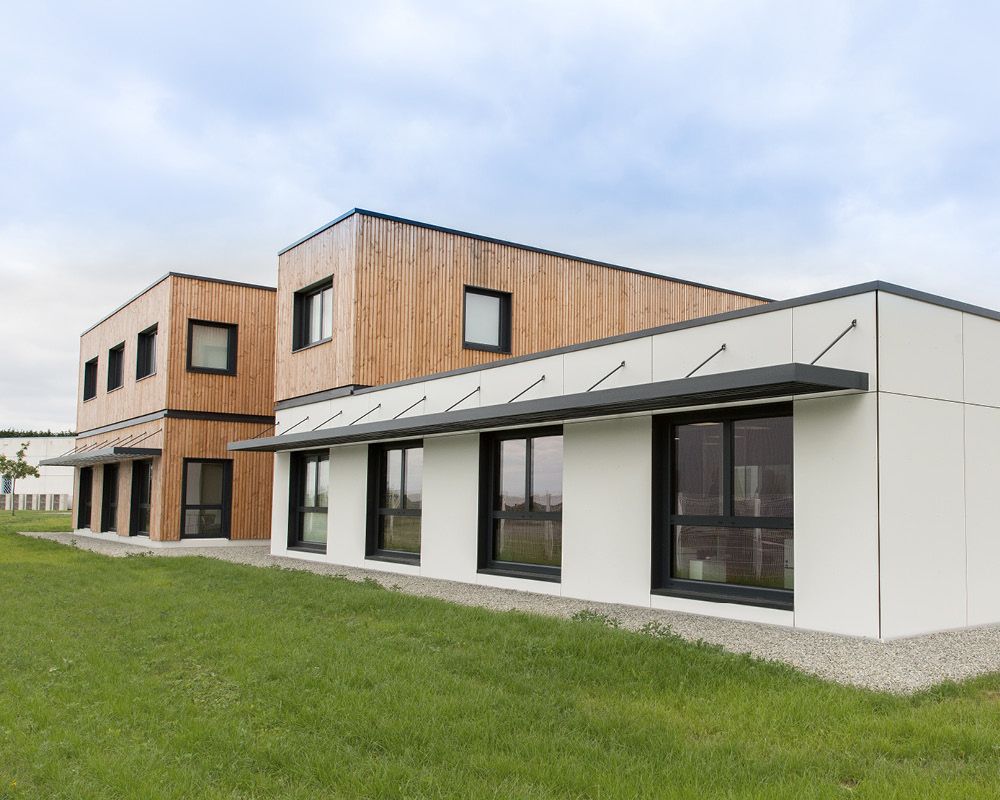 brise_soleil_casquette_bureaux_COLFIMO_LOUDÉAC_2