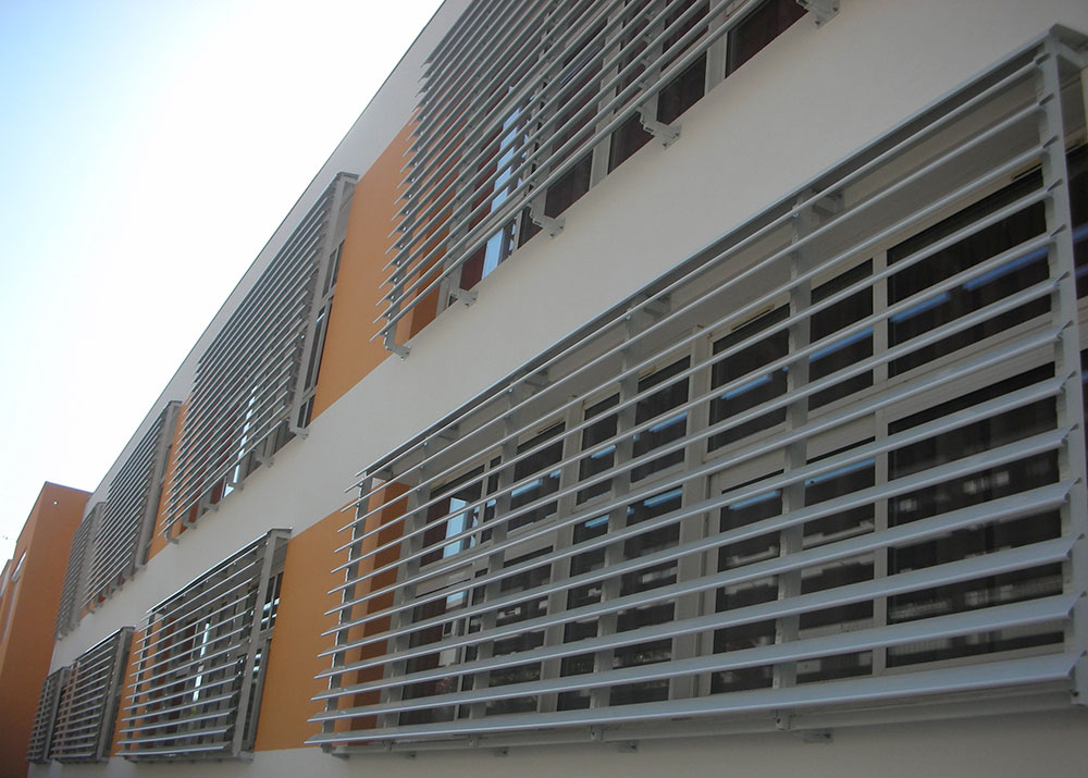 brise_soleil_vertical_cours_maintenon_toulon