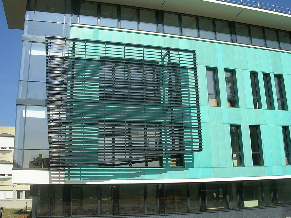 brise_soleil_vertical_lames_clipsables_esa_angers