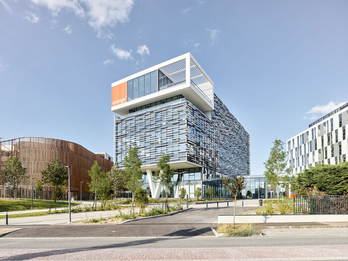 tellier-brise-soleil_campus-orange_1