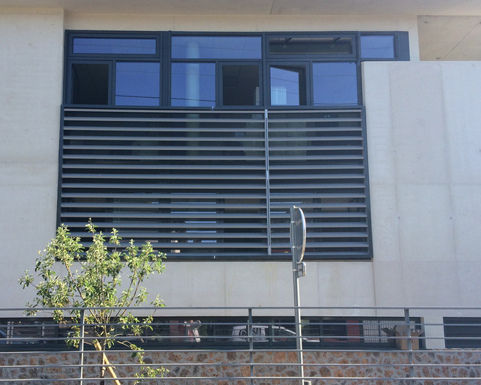 brise_soleil_vertical_eds_villeneuve_saint_georges