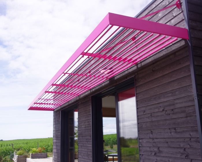 brise_soleil_horizontal_residence_fastrez_2